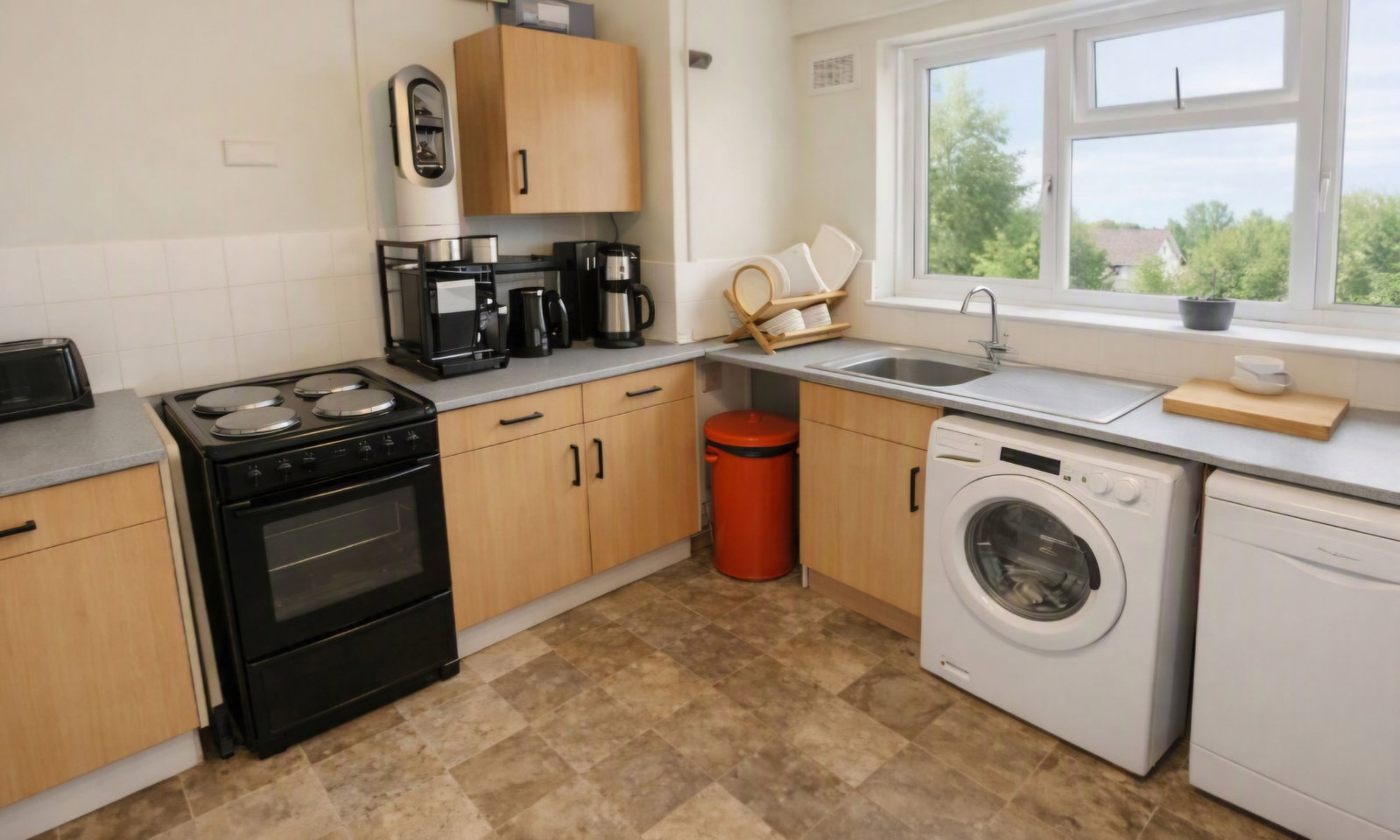 Flat for sale in Stourbridge, Kingsway, Wollaston, DY8 4TN