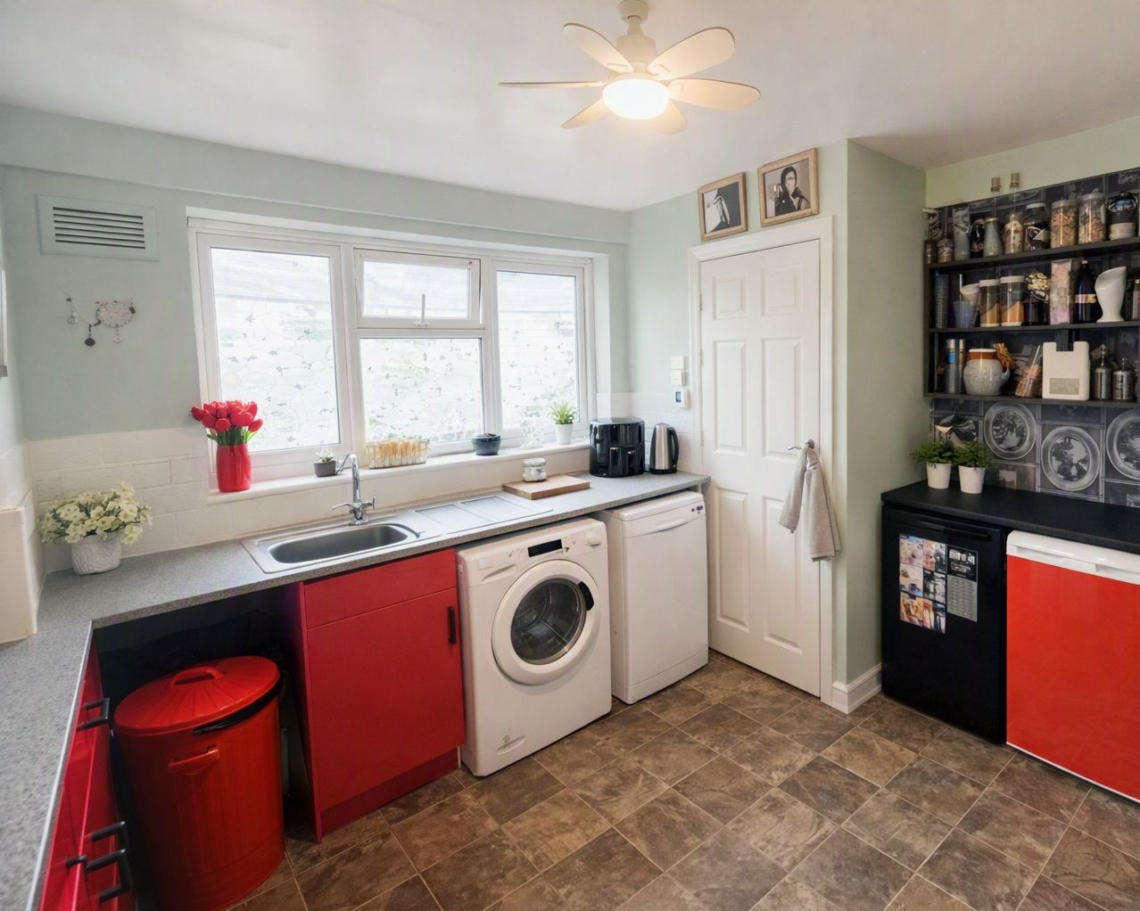 Flat in Stourbridge 3