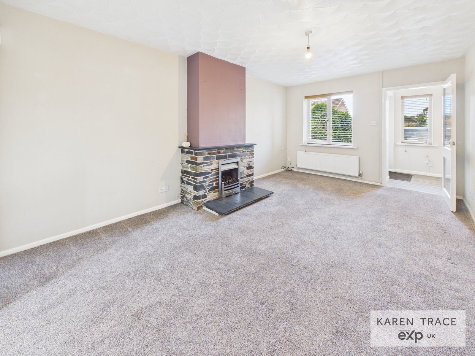 Semi Detached House for sale in St. Austell, Mayfield Close, Boscoppa, St Austell, PL25, 972 m²