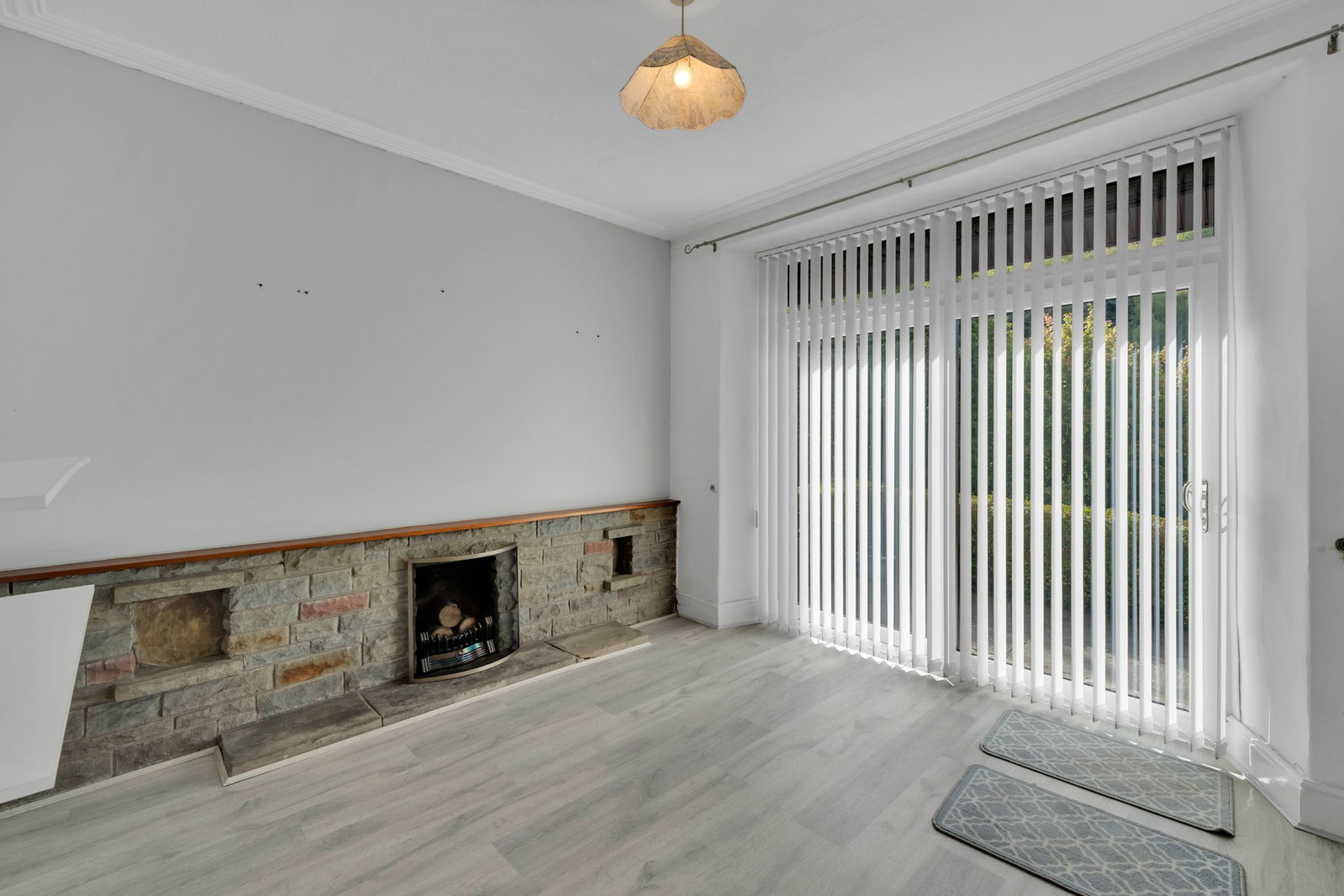 Semi Detached House for sale in Newport, Gladstone Road, Crumlin