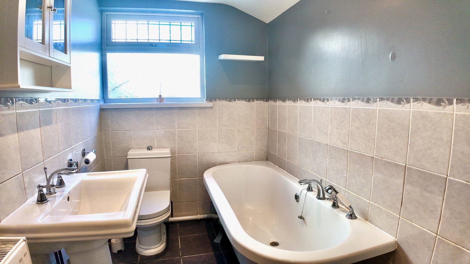Terraced House in Abertillery 4