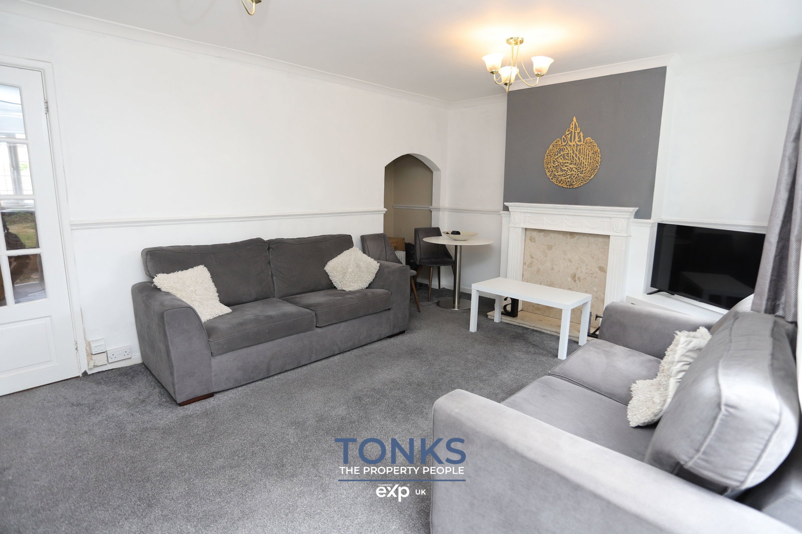 Semi Detached House for sale in Rowley Regis, Field View Drive, Rowley Regis, B65 0RH
