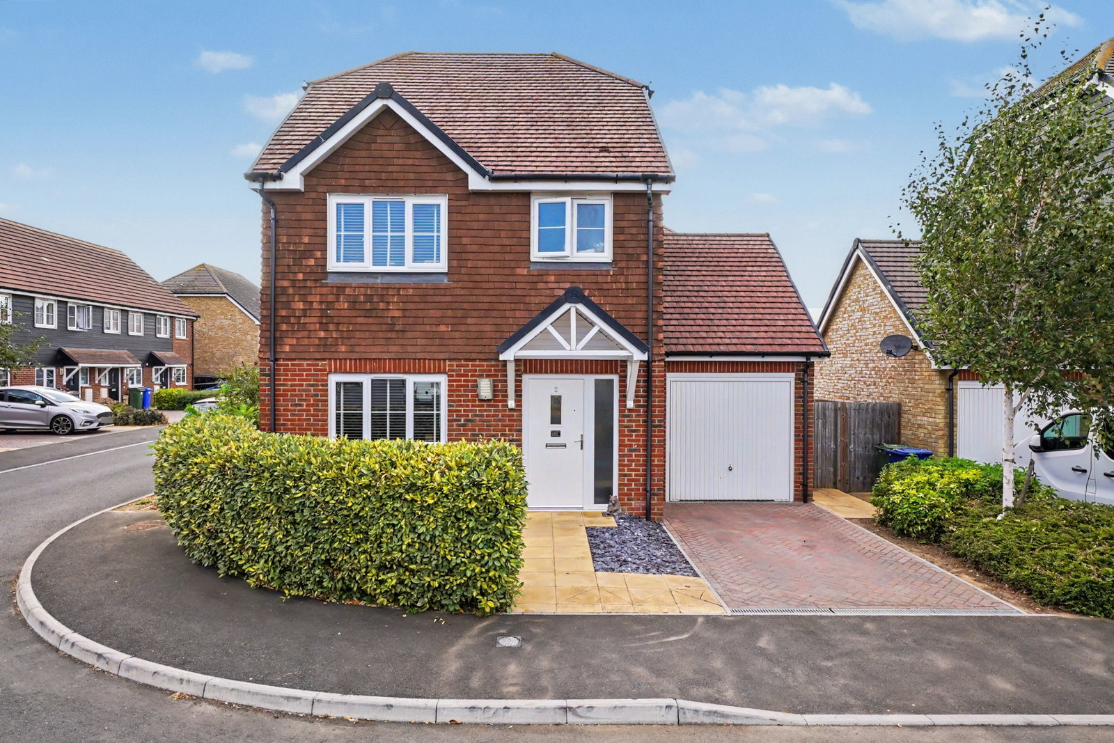 Detached House in Sittingbourne 5