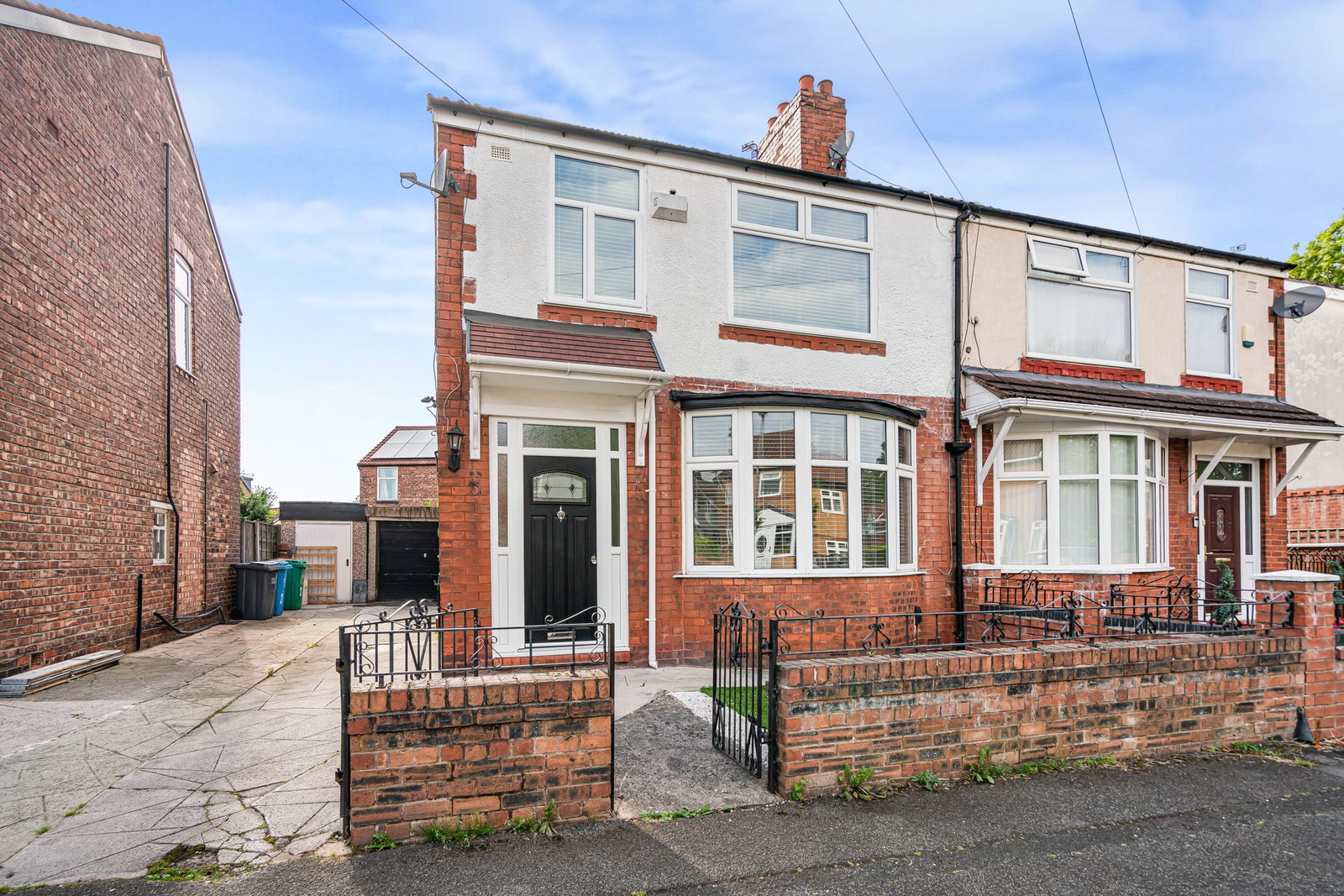 Semi Detached House for sale in Manchester, Lindsay Road, Manchester, M19 2JE