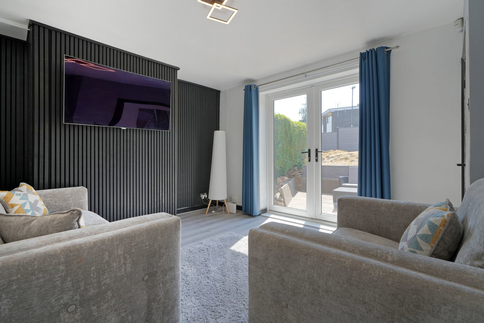 Semi Detached House for sale in Sheffield, Wilson Road, Deepcar, Sheffield, S36 2SZ