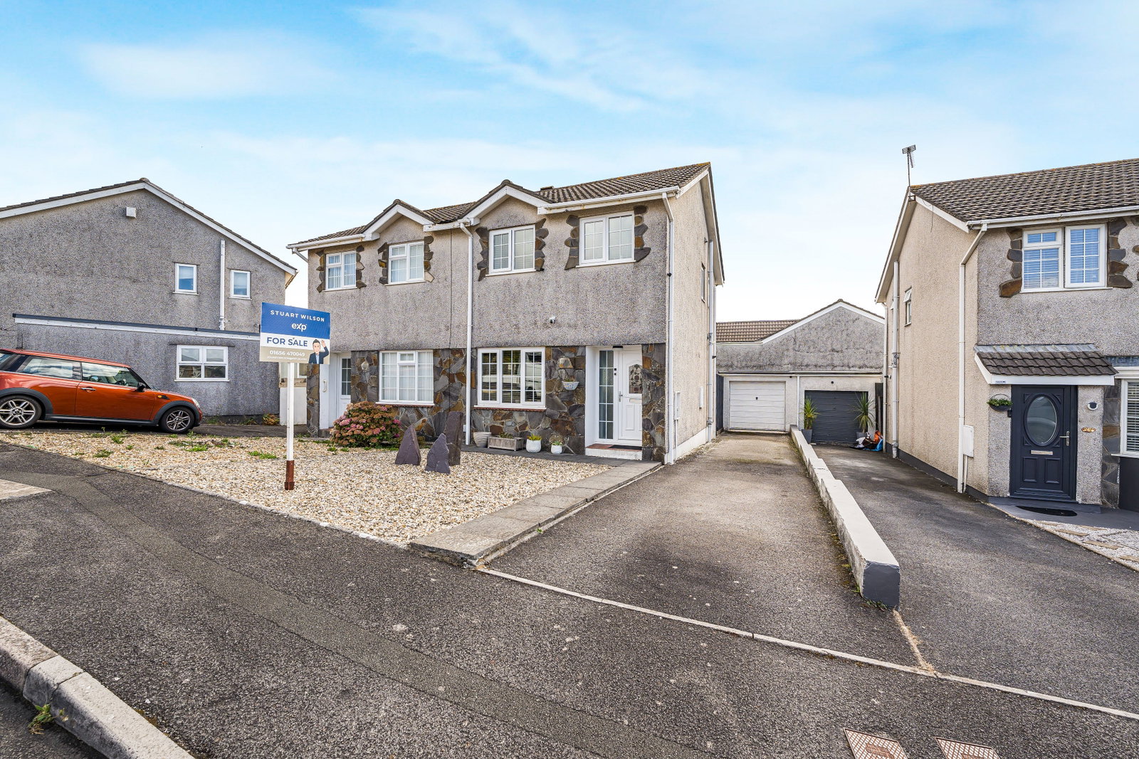 Semi Detached House in Bridgend