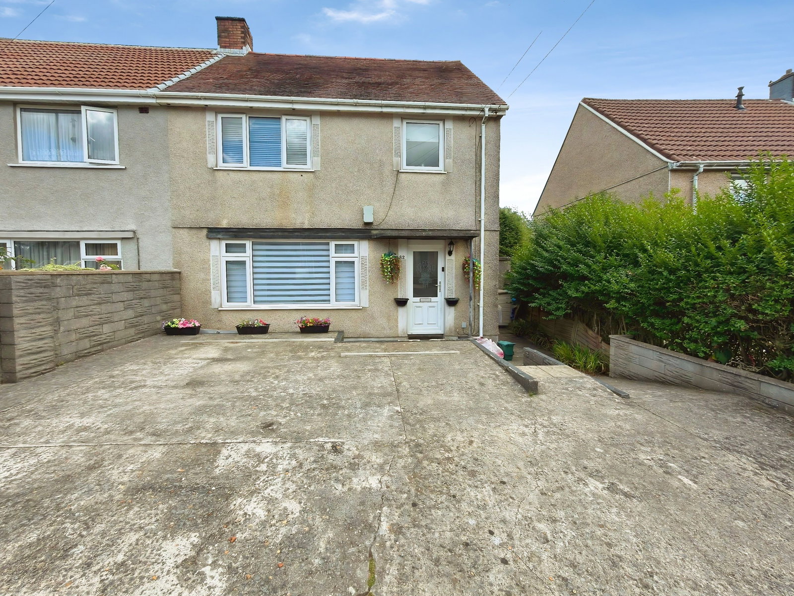 Semi Detached House in Swansea