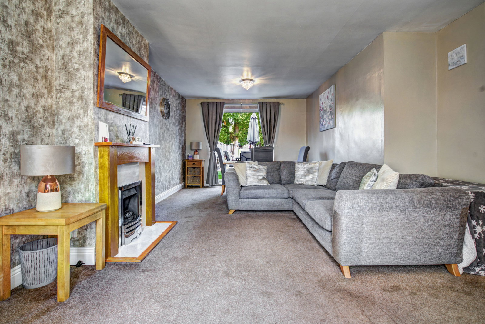 Semi Detached House in Ellesmere Port 3