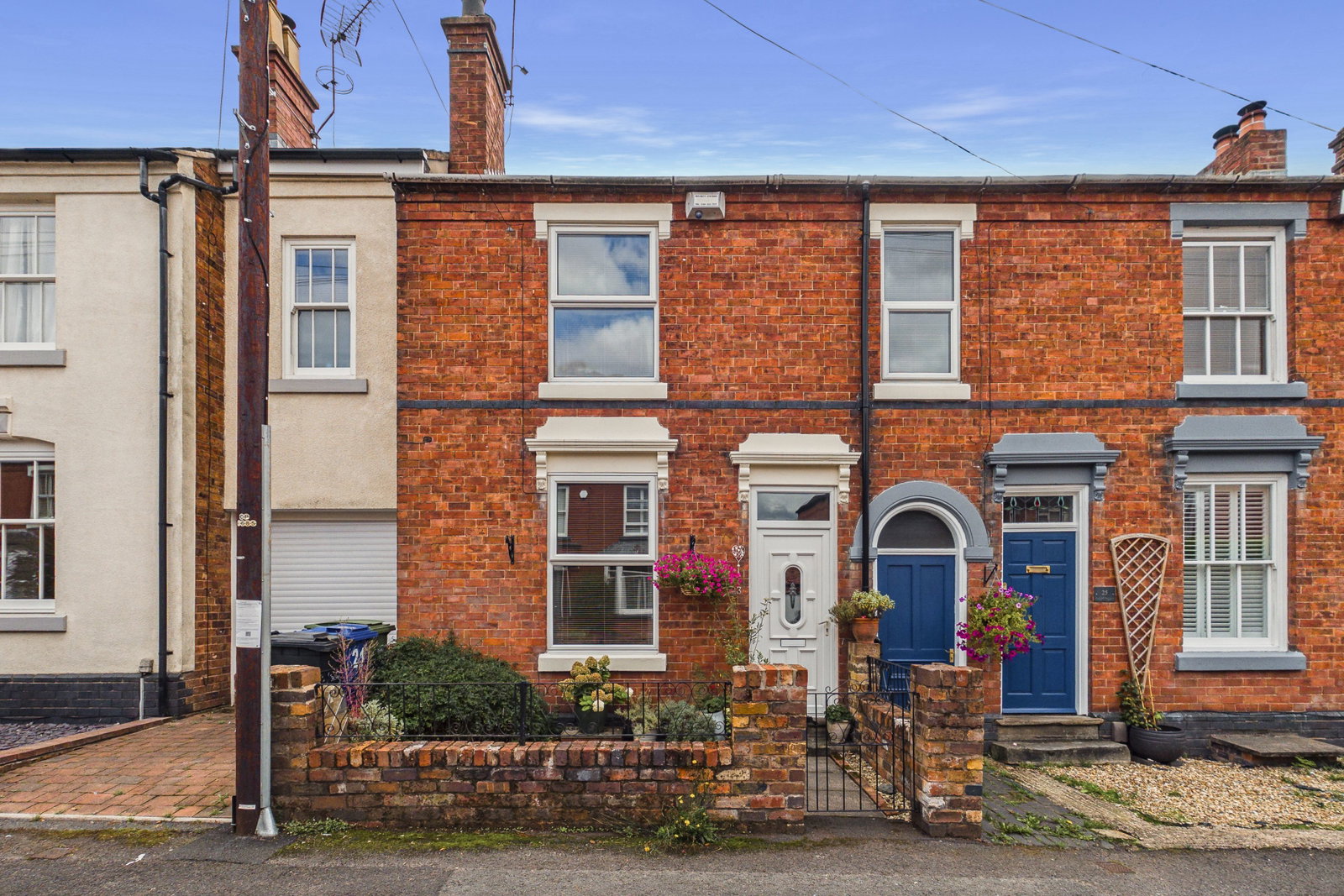 Semi Detached House for sale in Stourbridge, Beale Street, Stourbridge, DY8 3XP, 1149 m²
