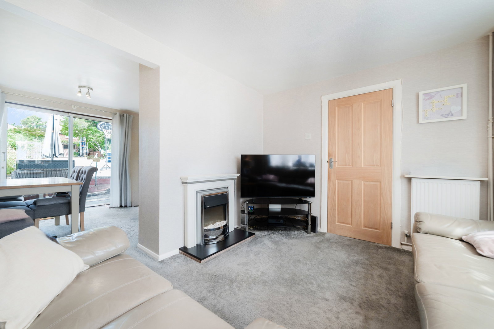 Semi Detached House for sale in Orpington, Petten Grove, Orpington, BR5