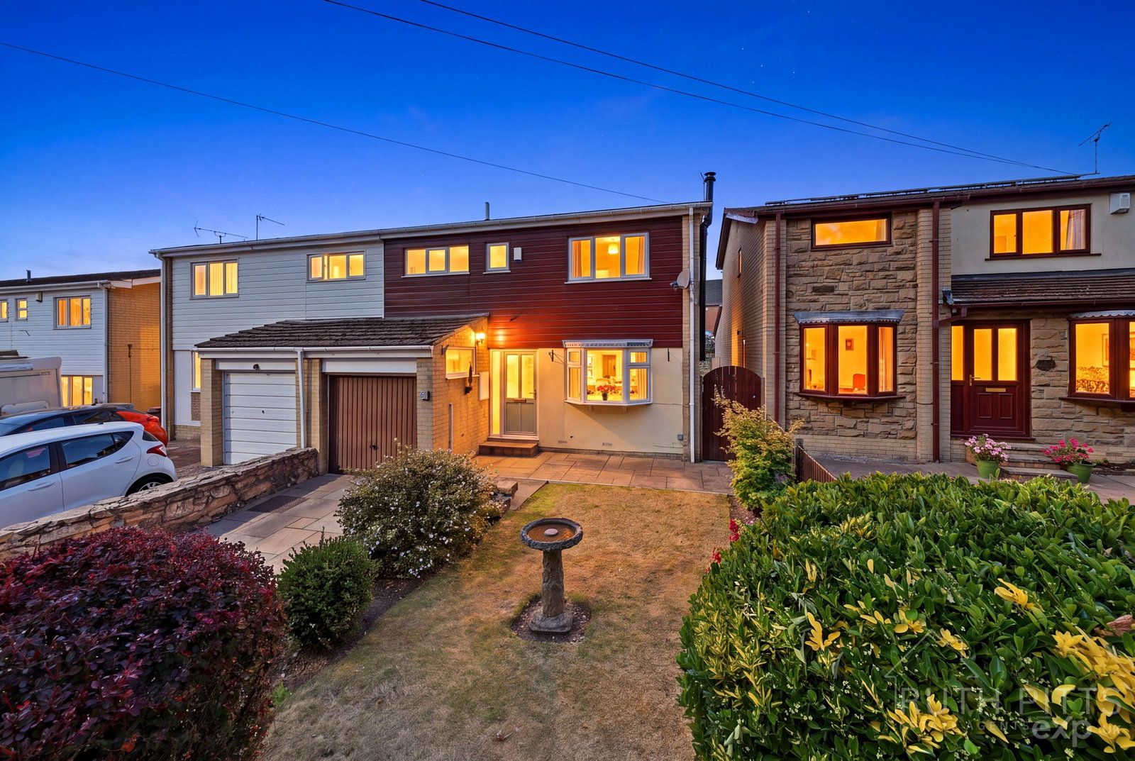 Semi Detached House for sale in Pontefract, Little Lane, Upton, WF9