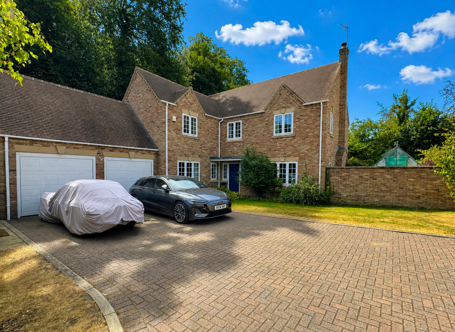 Detached House in Buckingham