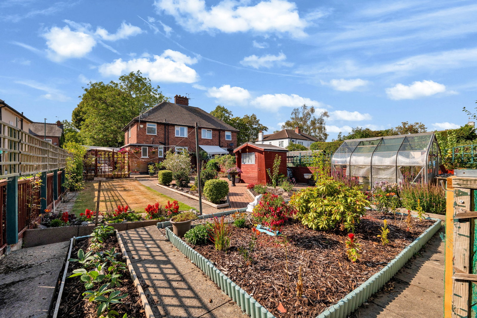 Semi Detached House for sale in Leicester, Barkby Road, Queniborough, LE7 3FD