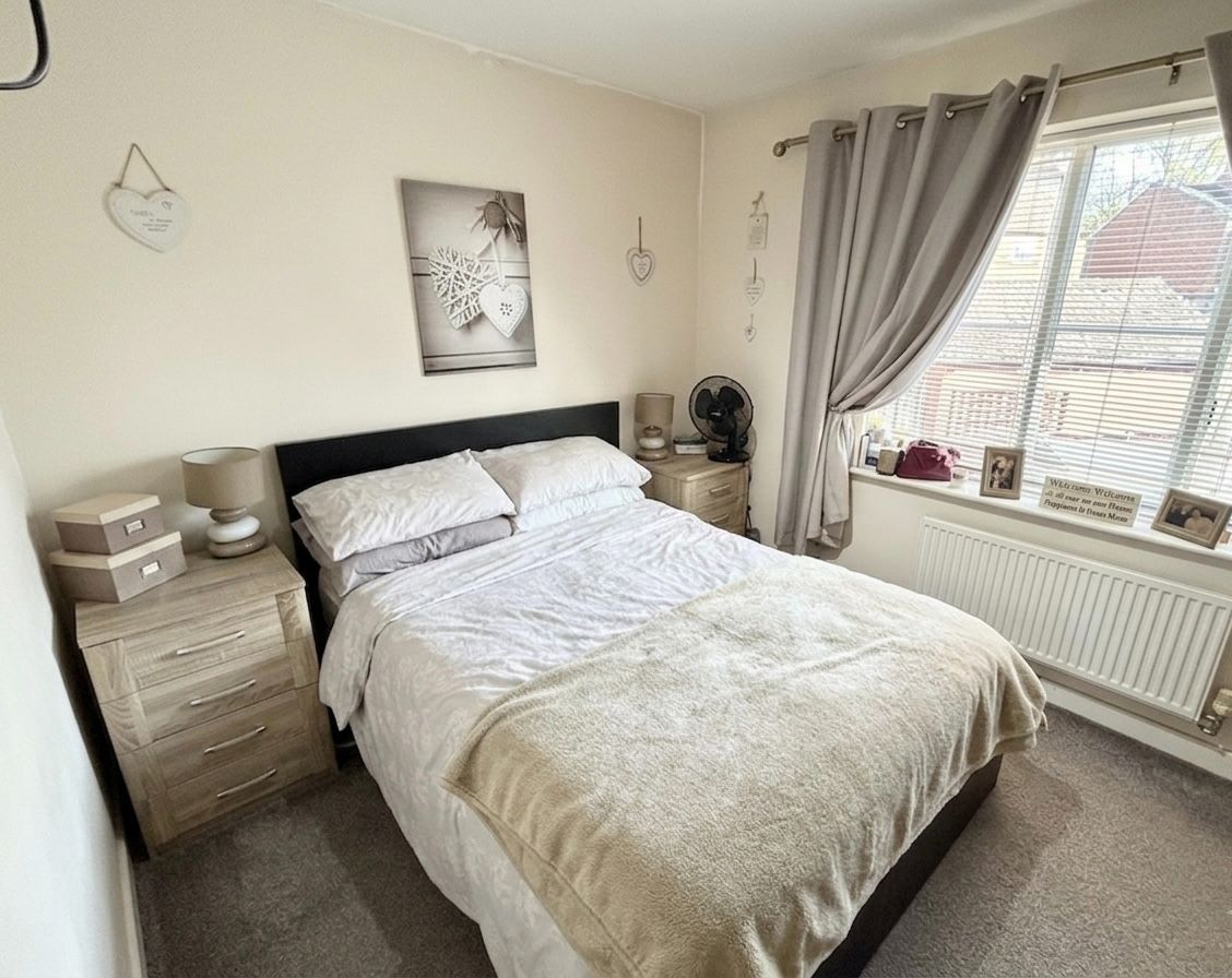 Terraced House for sale in Swadlincote, Occupation Lane, Woodville, Swadlincote, DE11 8EX