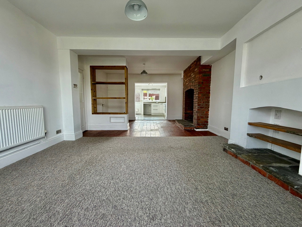 Terraced House for sale in Blackwood, Markham Crescent, Oakdale, NP12, 1044 m²