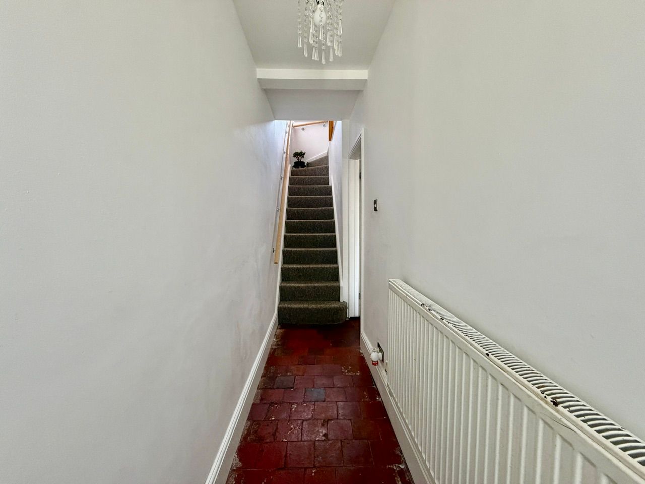 Terraced House for sale in Blackwood, Markham Crescent, Oakdale, NP12, 1044 m²