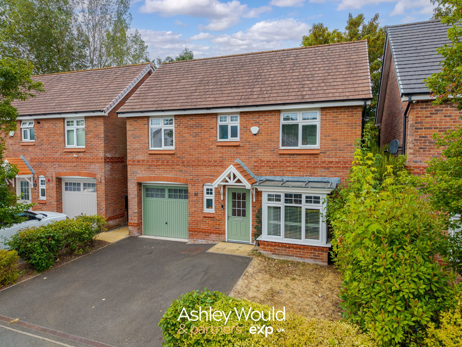 Detached House in Cradley Heath