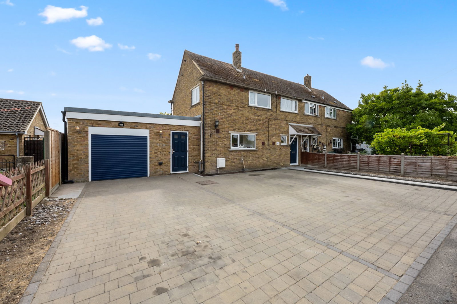Semi Detached House for sale in Sittingbourne, The Street, Lower Halstow, Sittingbourne, ME9 7DP