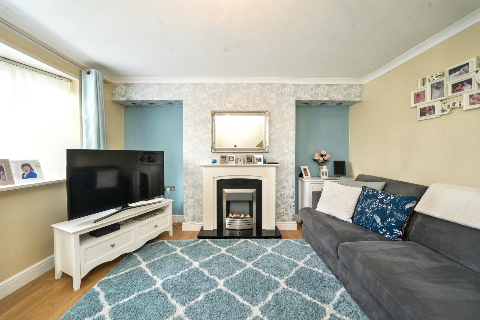 Semi Detached House for sale in Wednesbury, Yardley Street, Wednesbury, WS10 8HR
