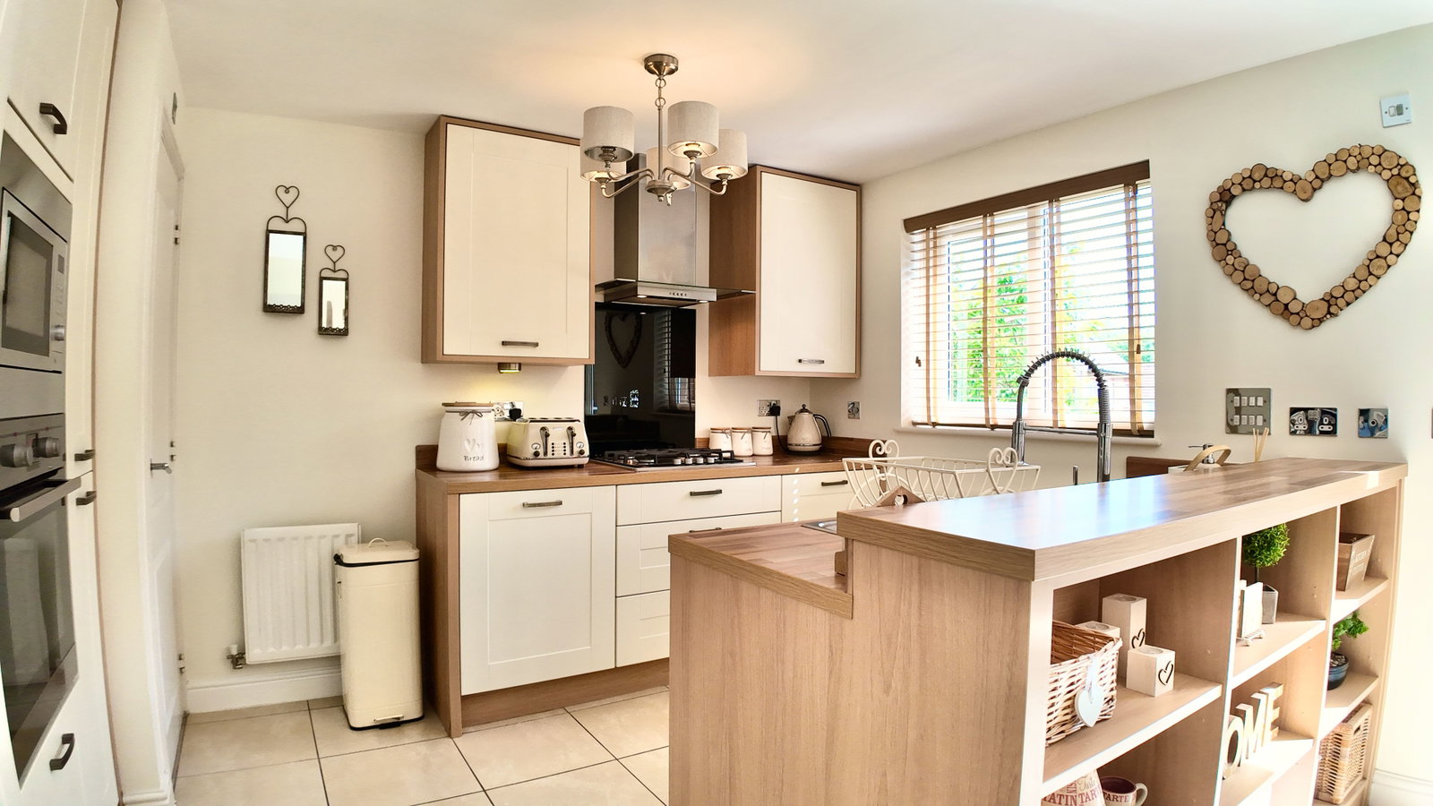 Detached House for sale in Blackwood, Maes Bengi, Oakdale, NP12