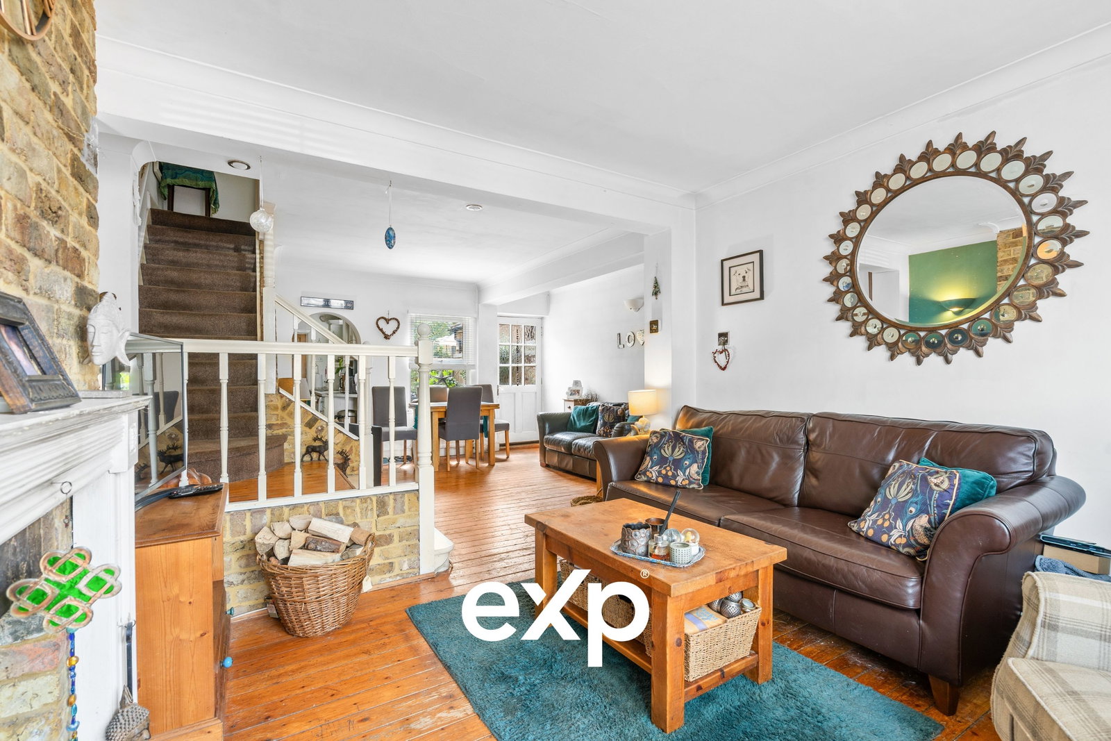 Semi Detached House in Feltham