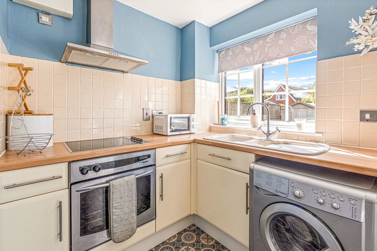 Semi Detached House for sale in Loughborough, Penrith Avenue, Shepshed, Loughborough, LE12 9NB