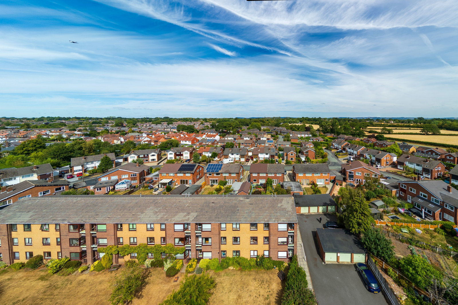 Flat in Chester 2
