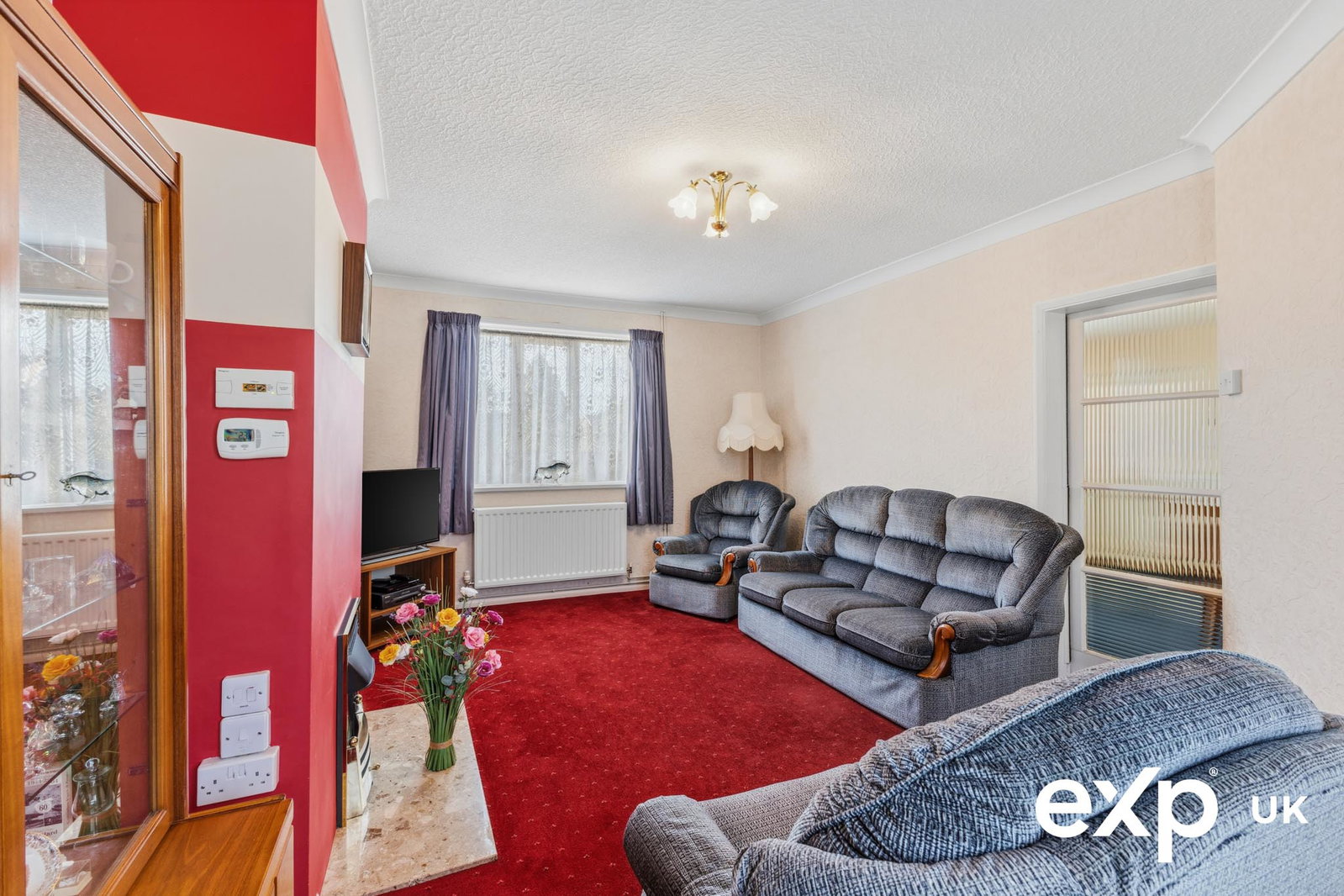 Semi Detached House for sale in Newark, Hazel Road, New Ollerton, NG22 9TF