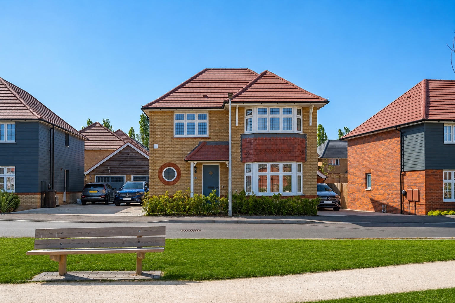 Detached House in Cliffe Woods