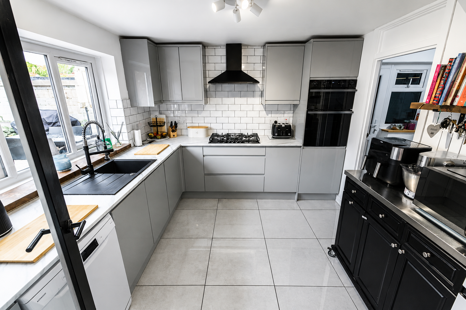 Semi Detached House for sale in Newark, The Markhams, New Ollerton, NG22 9QY