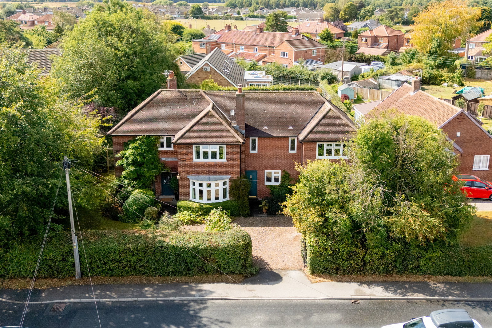 Detached House for sale in York, High Catton Road, Stamford Bridge, York, YO41 1DL, 2177 m²