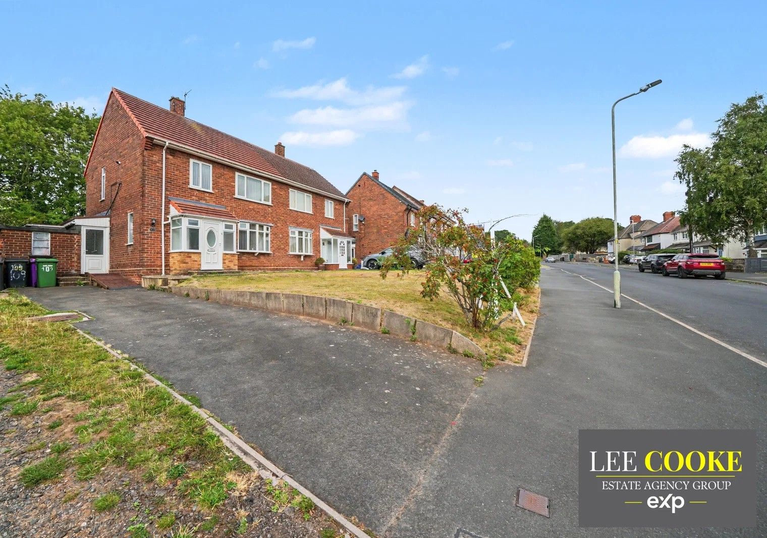 Semi Detached House for sale in Wolverhampton, Ruskin Road, Wolverhampton, WV10 8DG