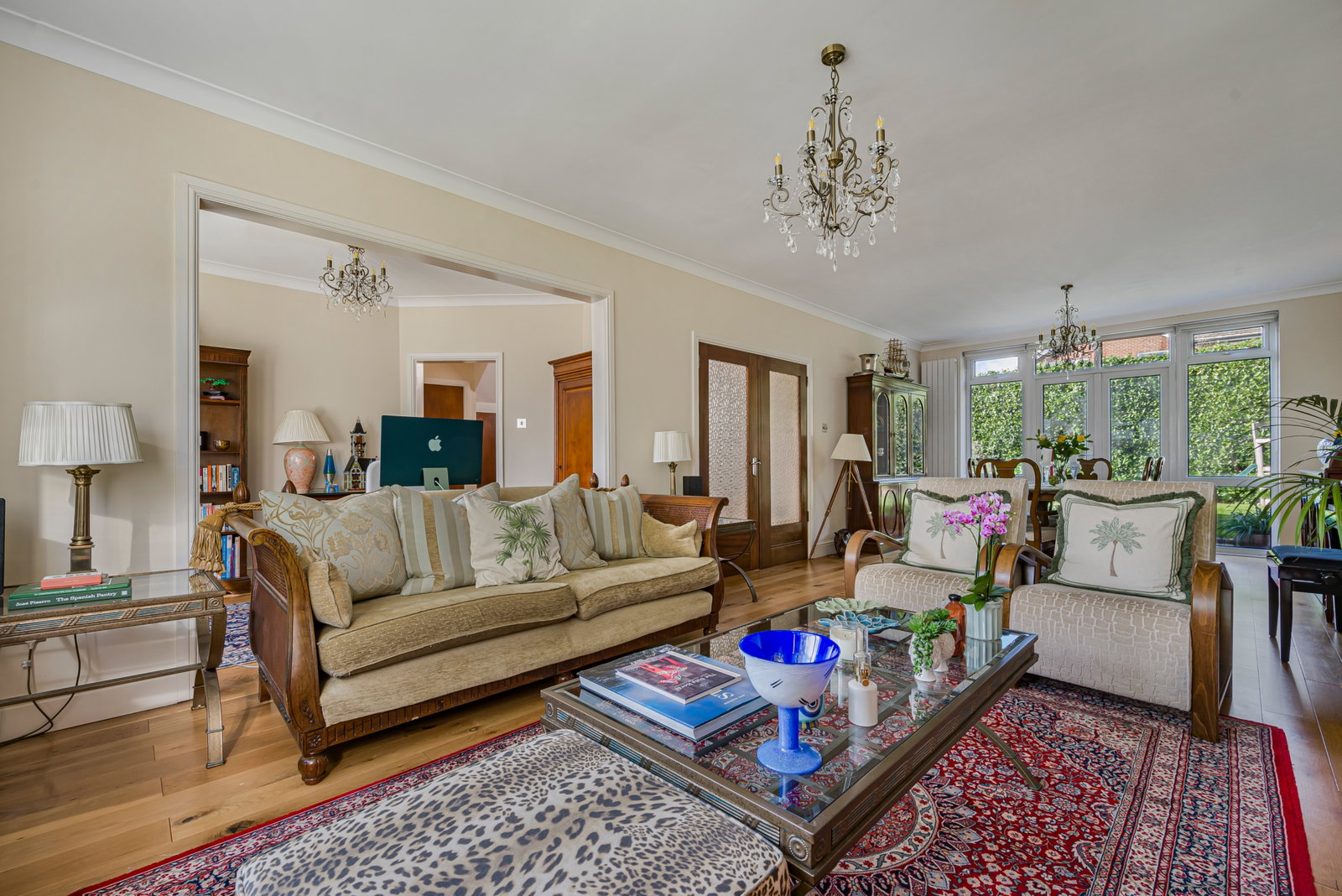 Detached House for sale in Bromley, Rutland Gate, Bromley, BR2, 1850 m²