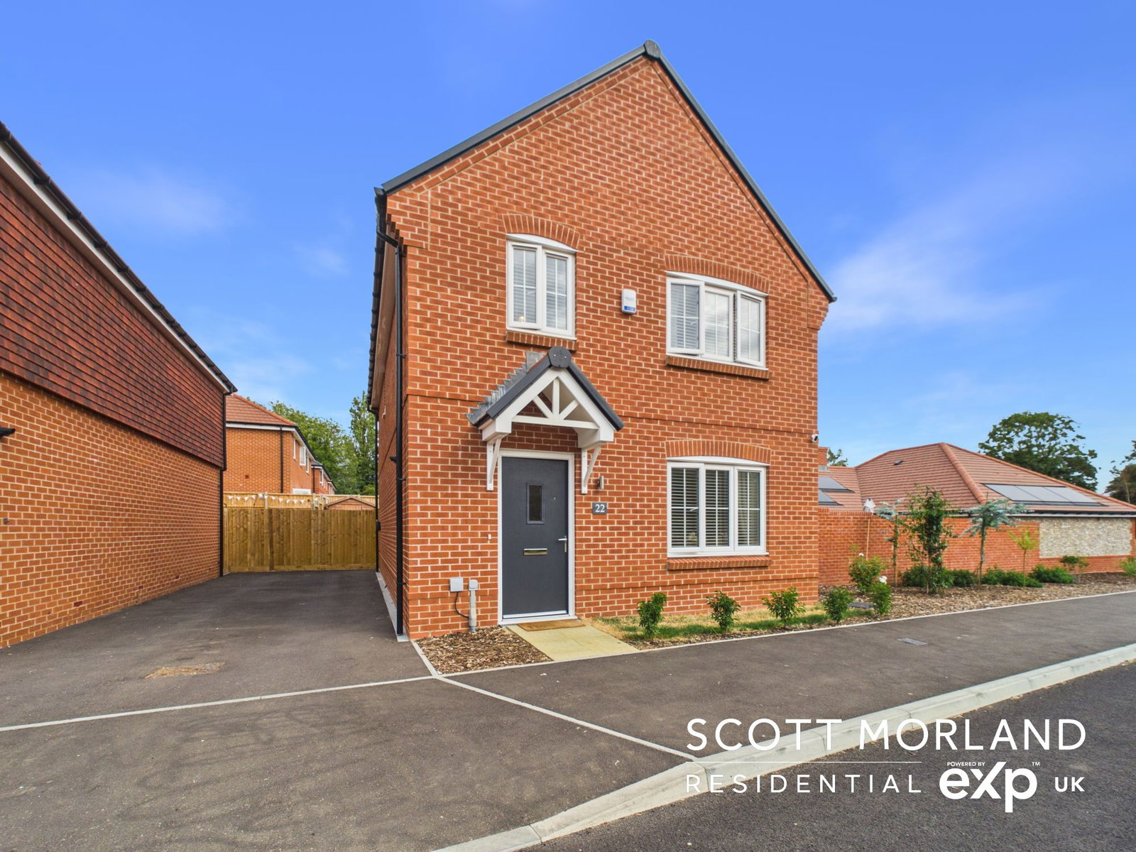 Detached House in Basingstoke
