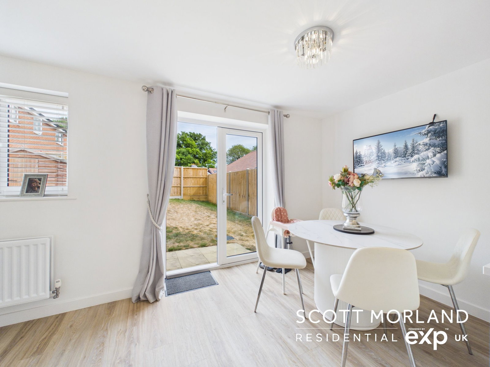 Detached House for sale in Basingstoke, Meadow Gardens, Basingstoke , RG23 7RE