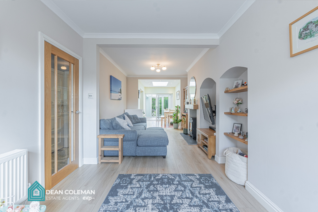 Semi Detached House for sale in Birmingham, West Heath Road, Northfield, B31 3HD, 1373 m²
