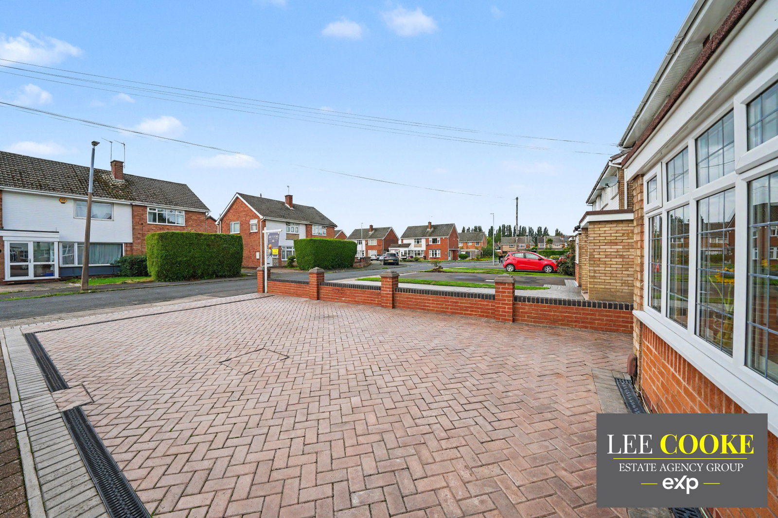 Semi Detached House for sale in Wolverhampton, Firsvale Road, Wednesfield, Wolverhampton, WV11 3LN