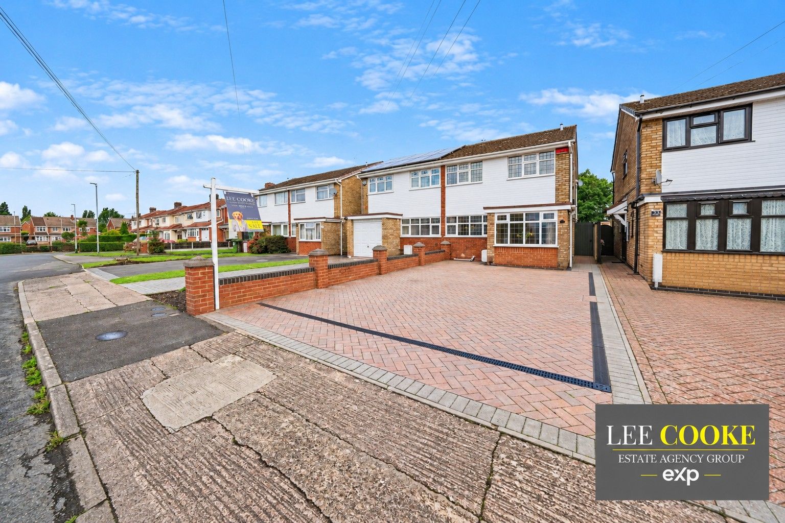 Semi Detached House for sale in Wolverhampton, Firsvale Road, Wednesfield, Wolverhampton, WV11 3LN