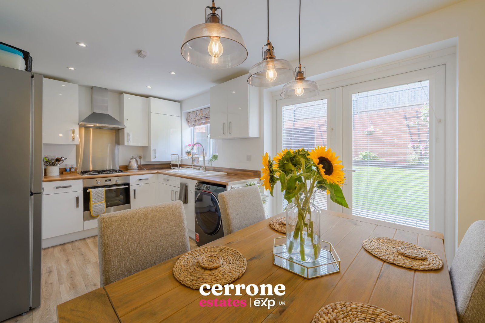 Semi Detached House in Redditch 2
