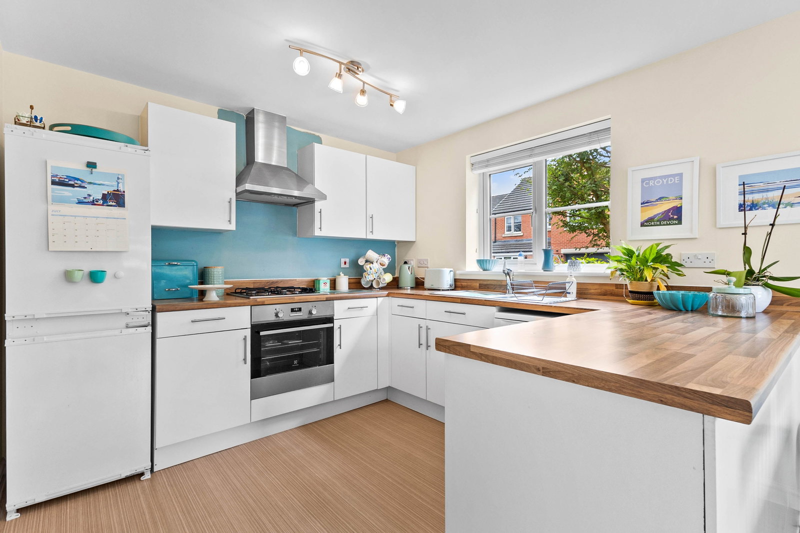 Detached House in Wakefield 3