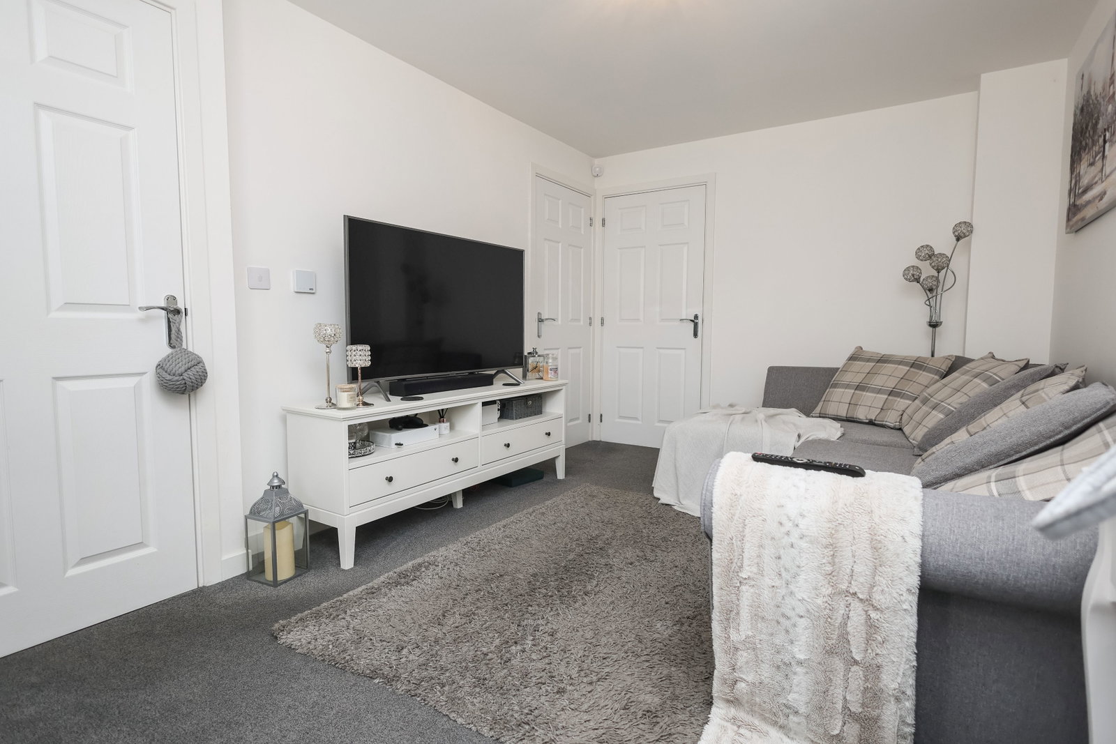 Semi Detached House in Redditch 5