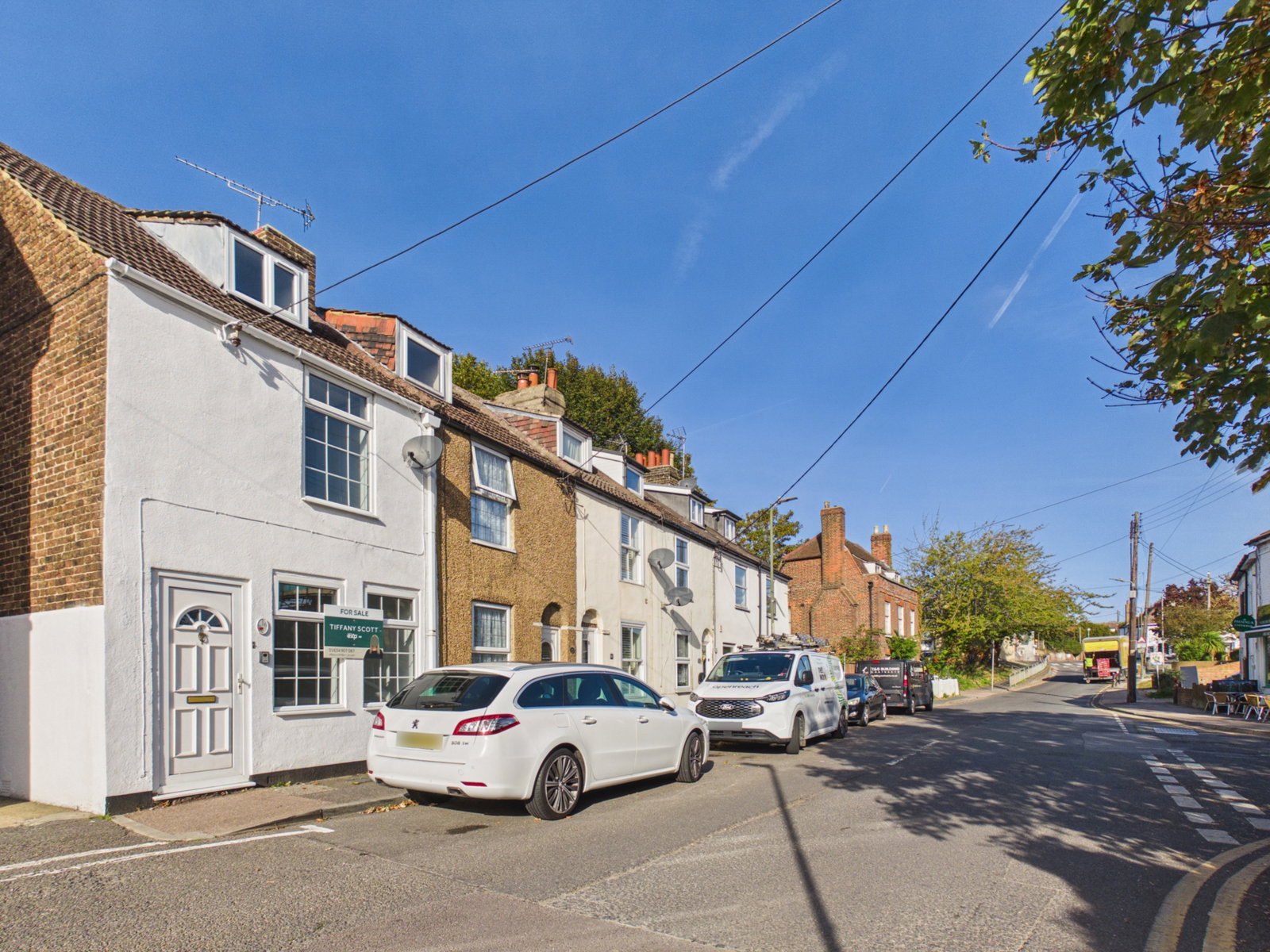 End Of Terrace House for sale in Rochester, Church Street, Hoo, Rochester, ME3 9AH, 706 m²