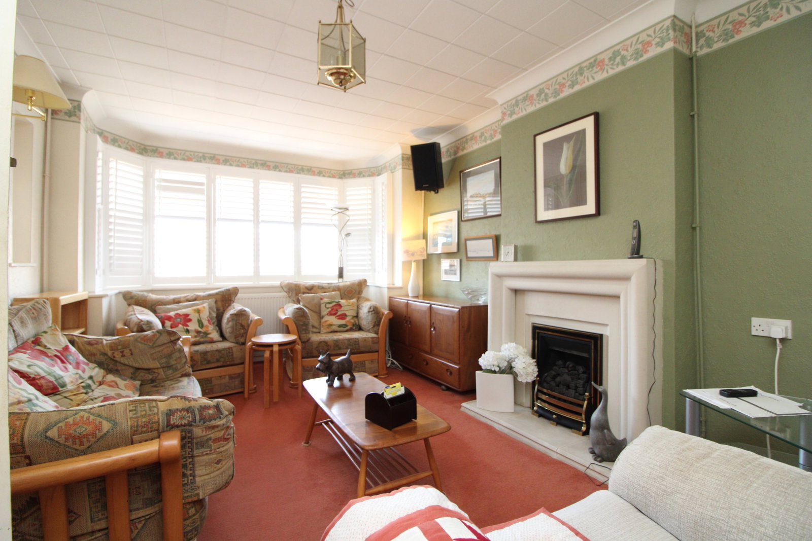 Bungalow in Margate 3