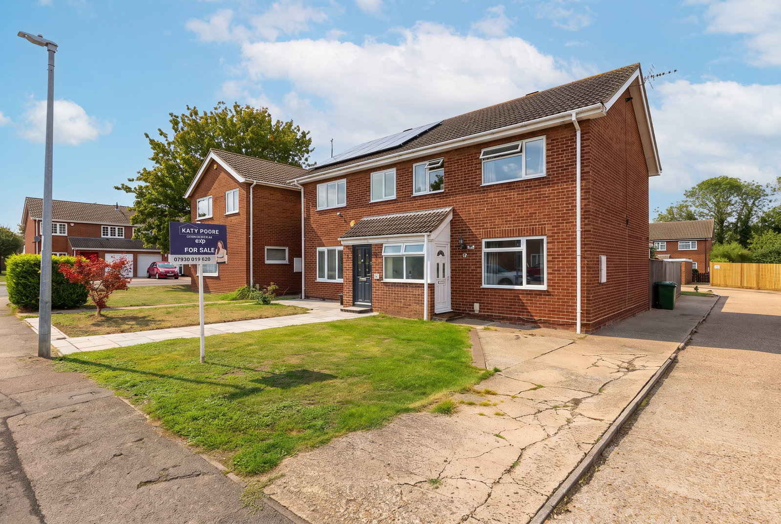 Semi Detached House for sale in Earith, School Road, Earith, Cambridgeshire, PE28 3QB, 979 m²