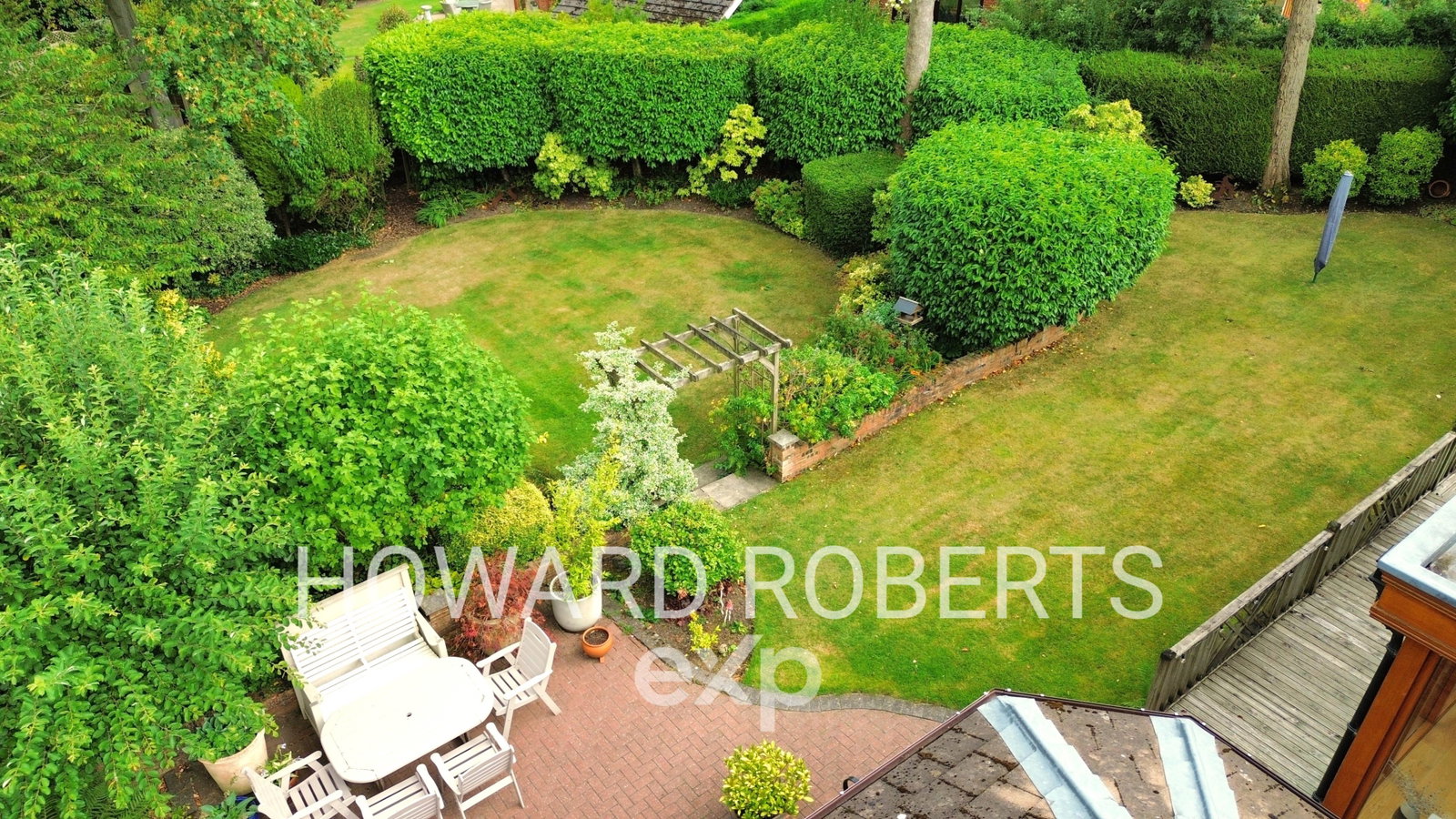Detached House in Preston 5