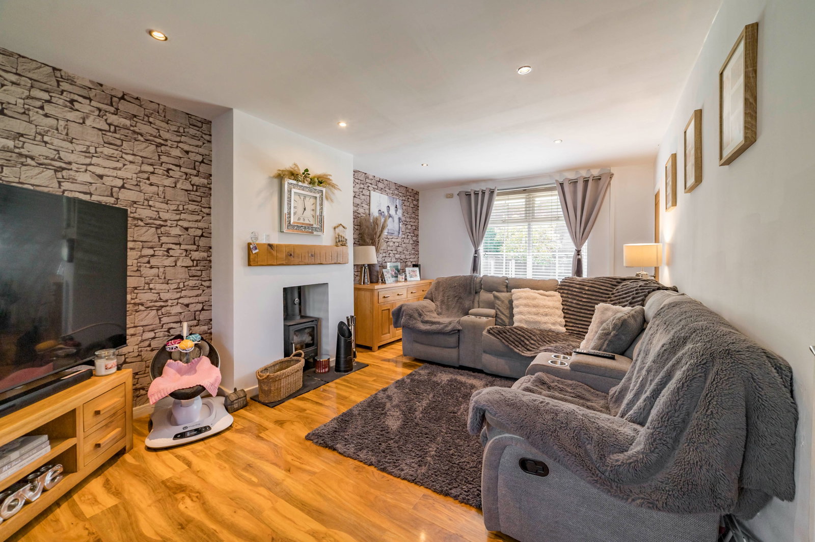 Semi Detached House in Heywood 3