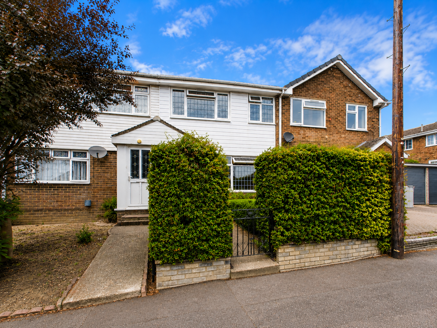 Terraced House for sale in Rochester, Pankhurst Road, Hoo, Rochester, ME3 9DG