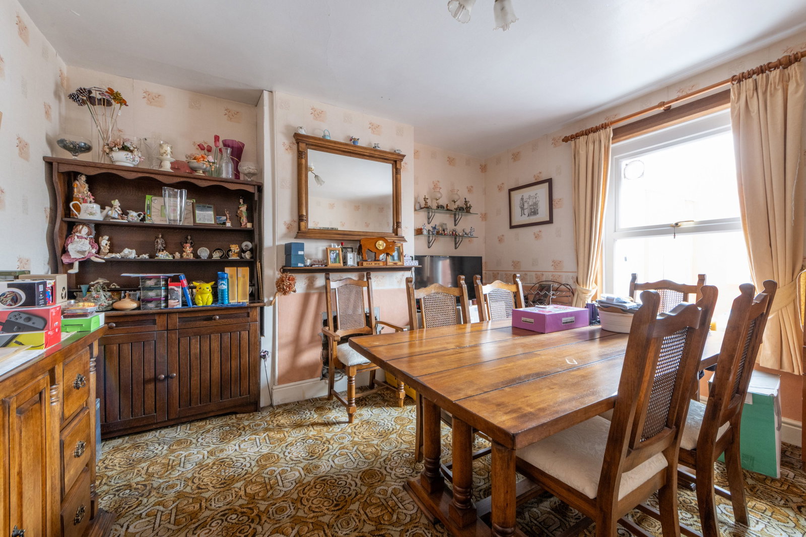 Semi Detached House for sale in Yeovil, Rosebery Avenue, Yeovil, BA21 5LW