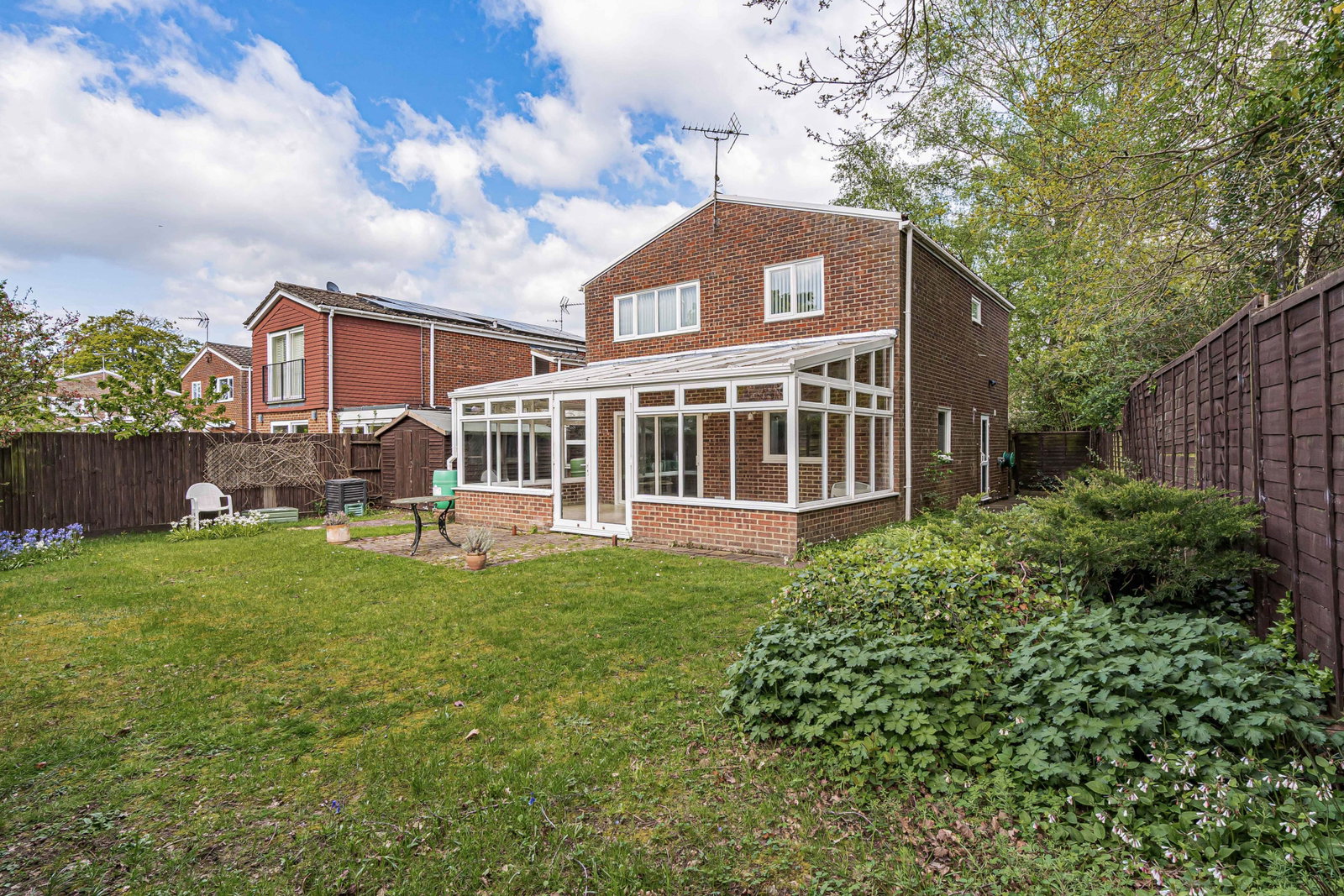 Link Detached House in Bordon