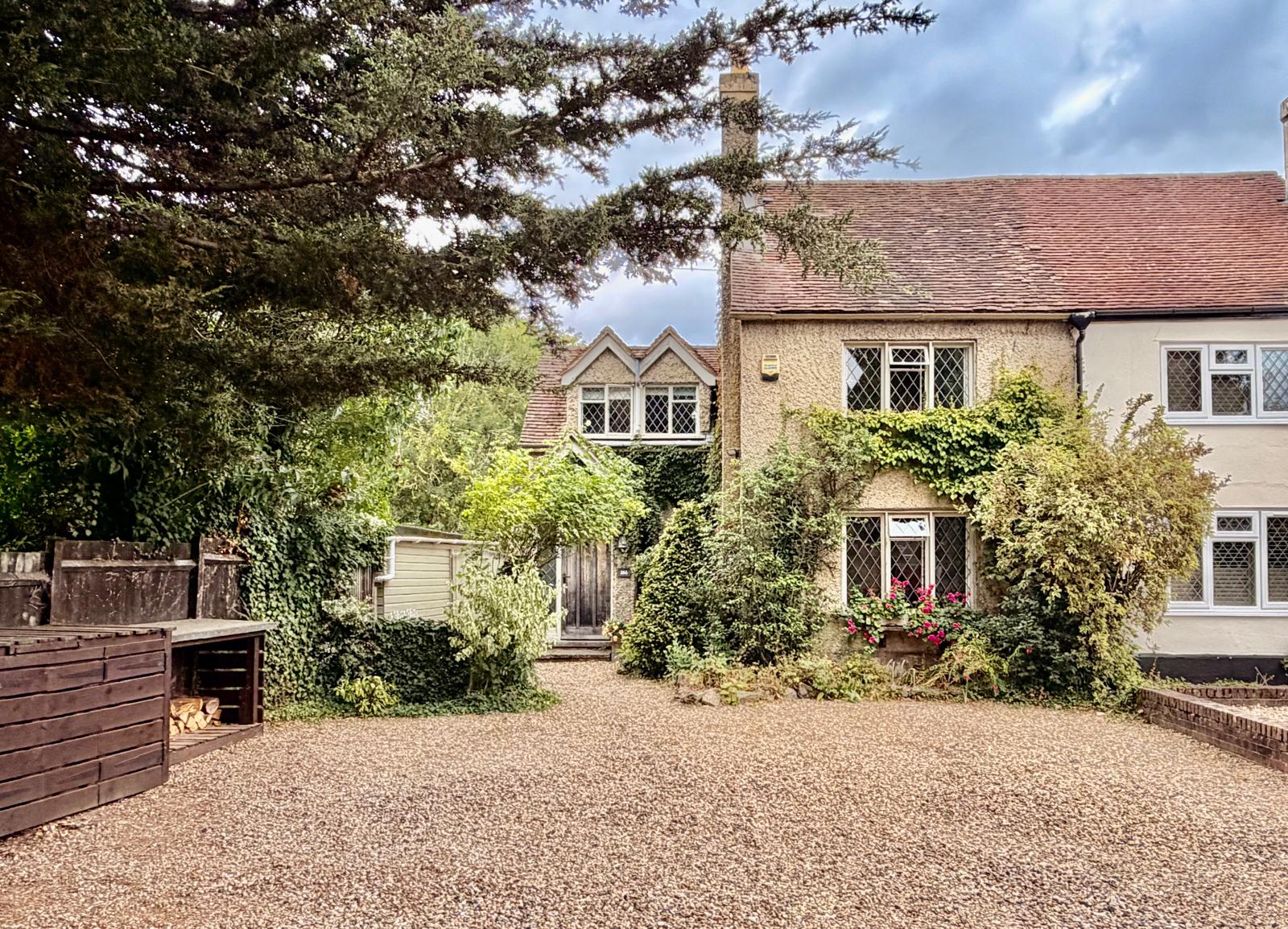 Semi Detached House in West Malling